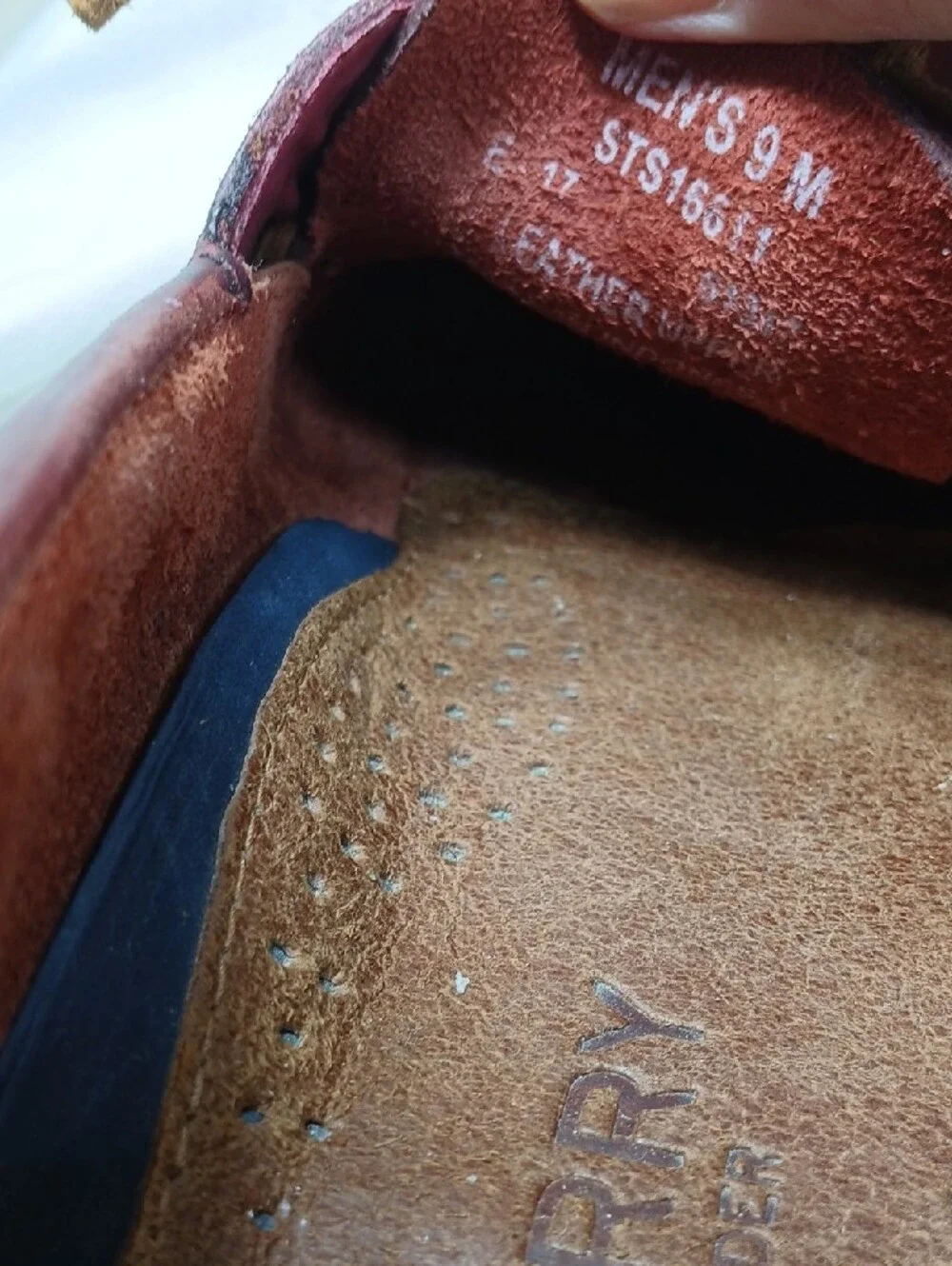 Sperry Chestnut Brown Leather Boat Shoes with Tan Laces